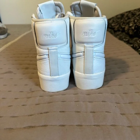 Women’s Nike Blazer Mid Victory - Picture 5 of 9